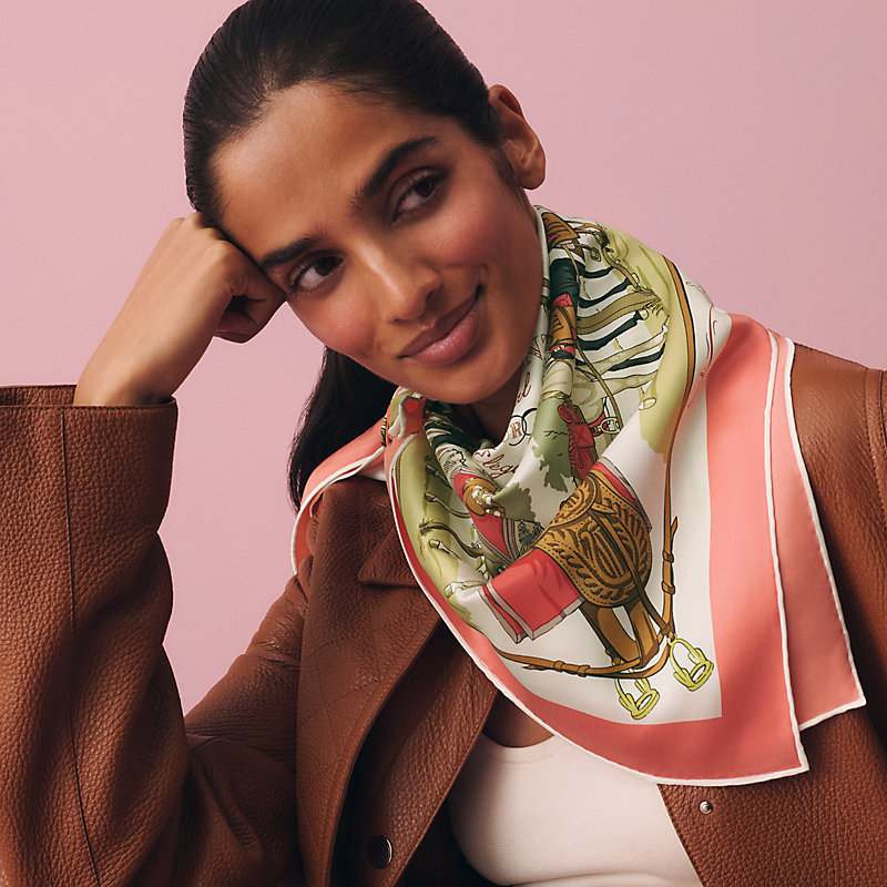 Equipements a Cheval sur l'Elegance scarf 70 | Hermès USA